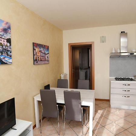 Rovato Entire Apartment In The Capital Of Franciacorta المظهر الخارجي الصورة